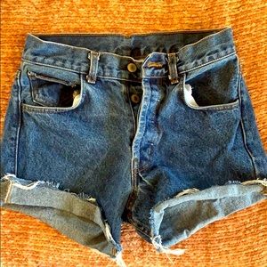 Super cute and comfortable jean shorts.